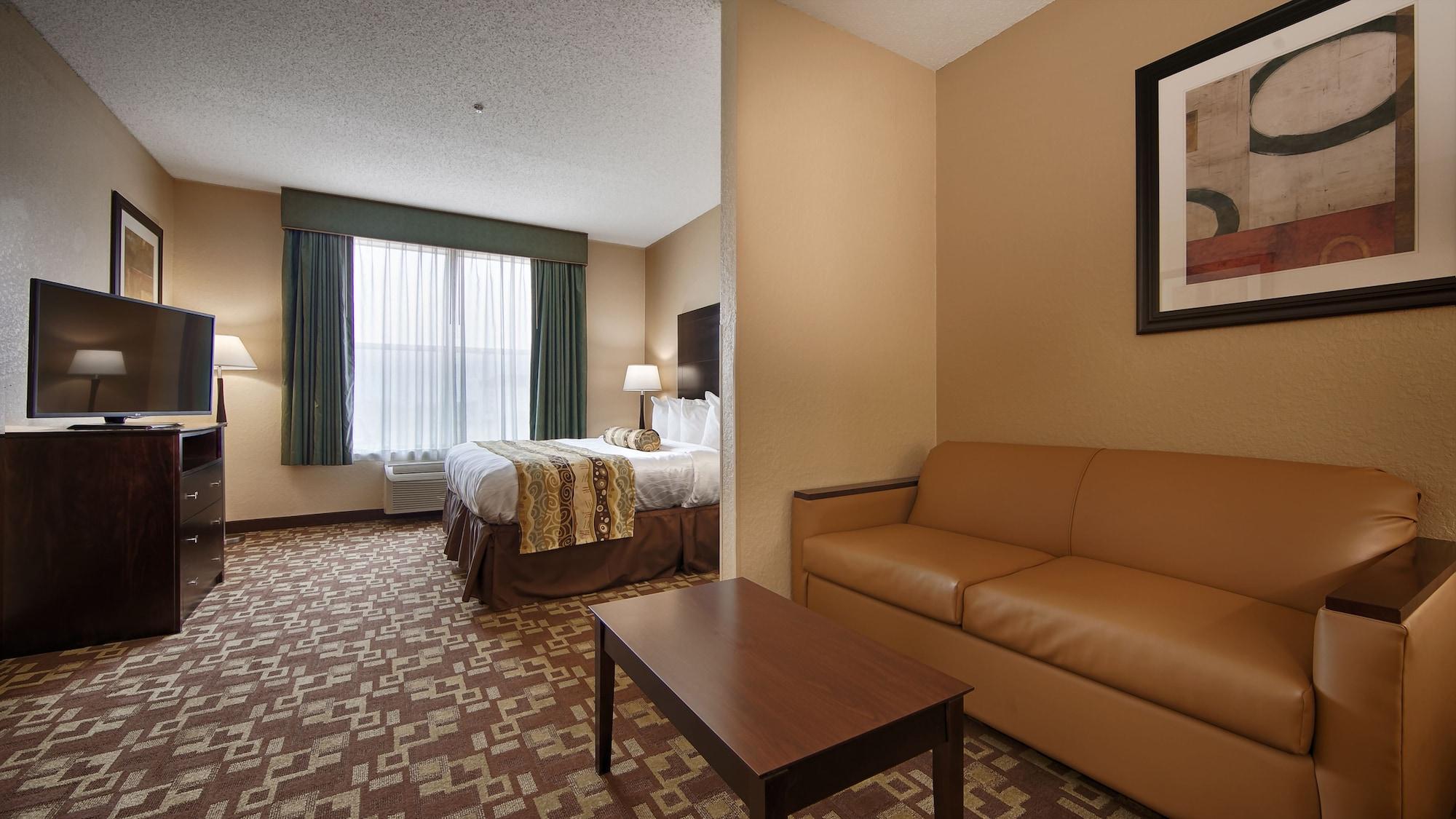 Best Western Plus Hobby Airport Inn And Suites Houston Exterior photo