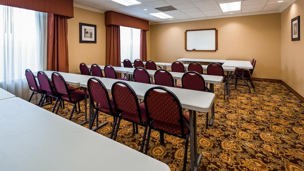 Best Western Plus Hobby Airport Inn And Suites Houston Exterior photo